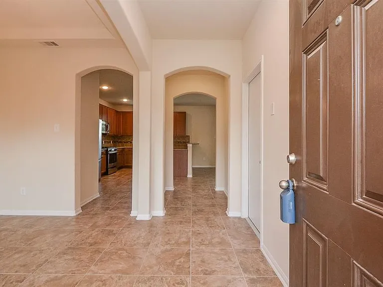 3238 Upland Spring Trce — Photo 3