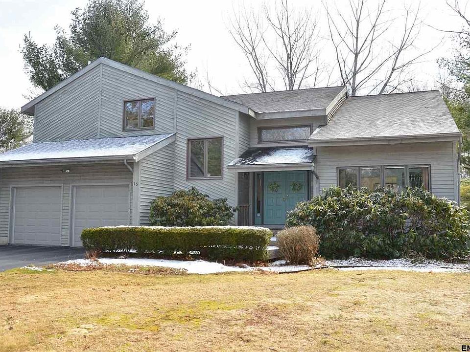 1st image of 15 Orchard Park Dr