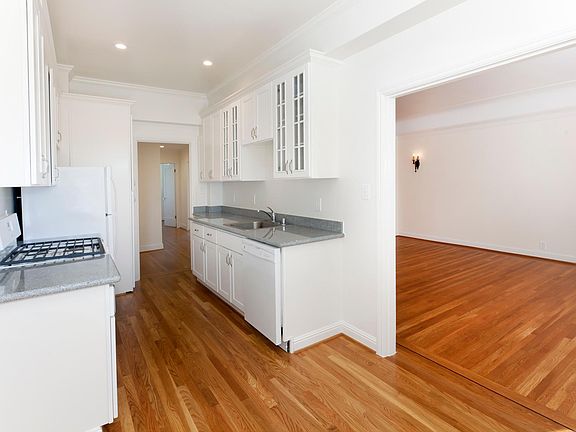 4th image of 2280 Pacific Ave APT 601