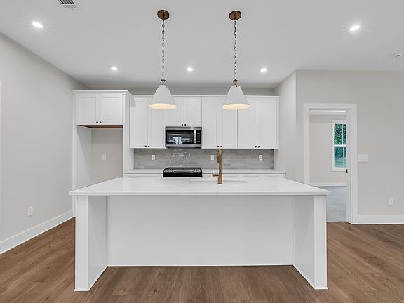 3rd image of 2876 Butlers Green Cir