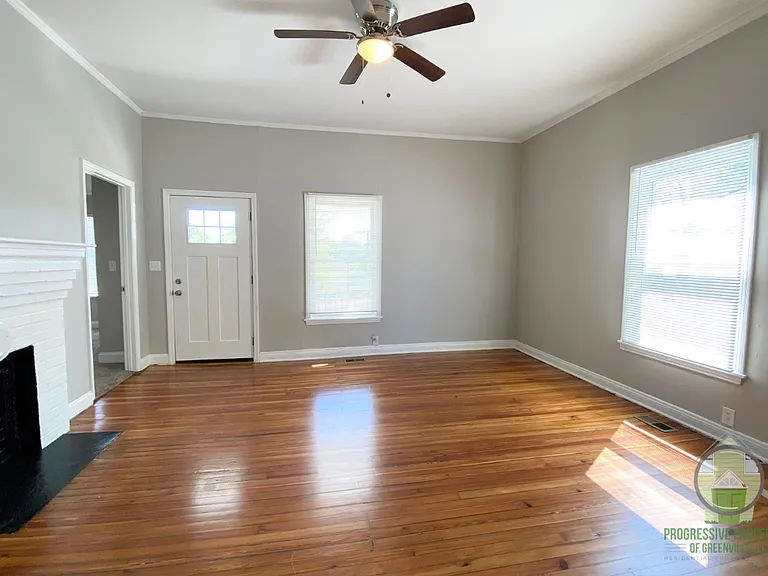 4 Madden St — Photo 2