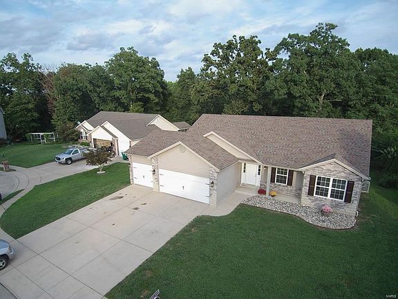2nd image of 10008 Middleton Way