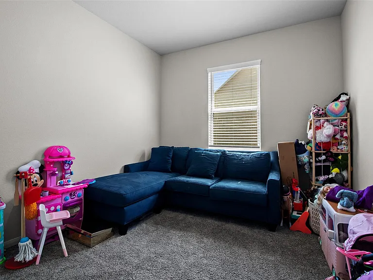 622 Little Cypress Ln — Photo 19