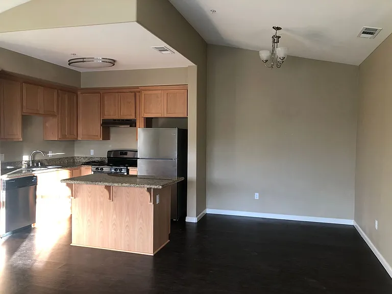 Luxe Ripon Apartments — Photo 8