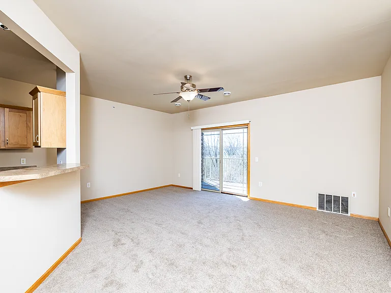 6809 Milwaukee St #112 — Photo 5