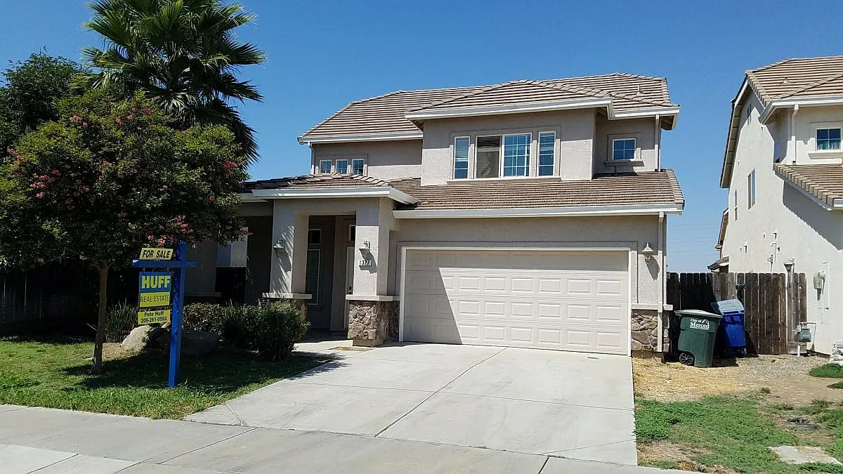 1327 Jenner Dr photo 1