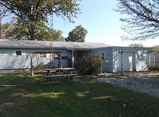 1 Presnell Point, Pana, IL 62557