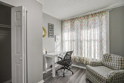 307 Hamilton St — Photo 21