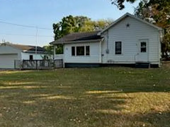 178 Seaver St, Hubbardston, MI 48845