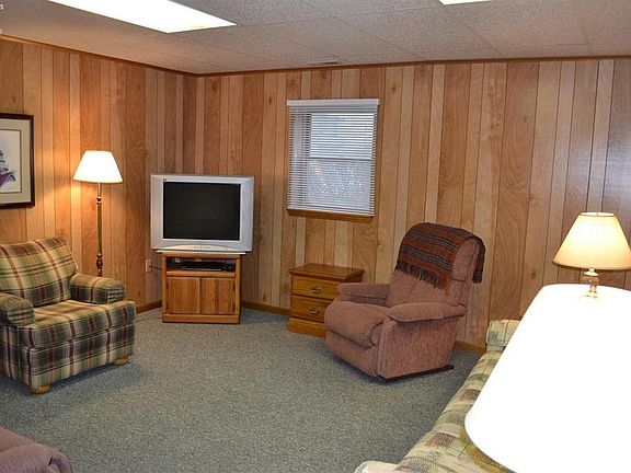 5th image of 3130 N Carolina St