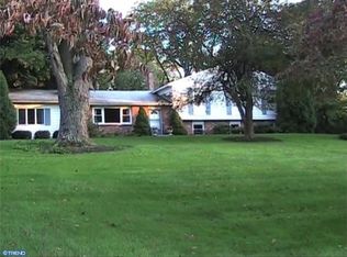 1562 Greenlawn Rd, Paoli, PA 19301