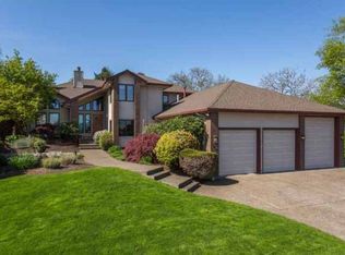 12058 SW Wildwood St, Tigard, OR 97224