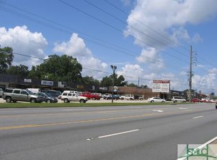 38 Travis St, Savannah, GA 31406