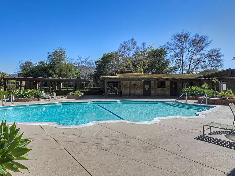 4131 Cyprus Island Ct — Photo 17