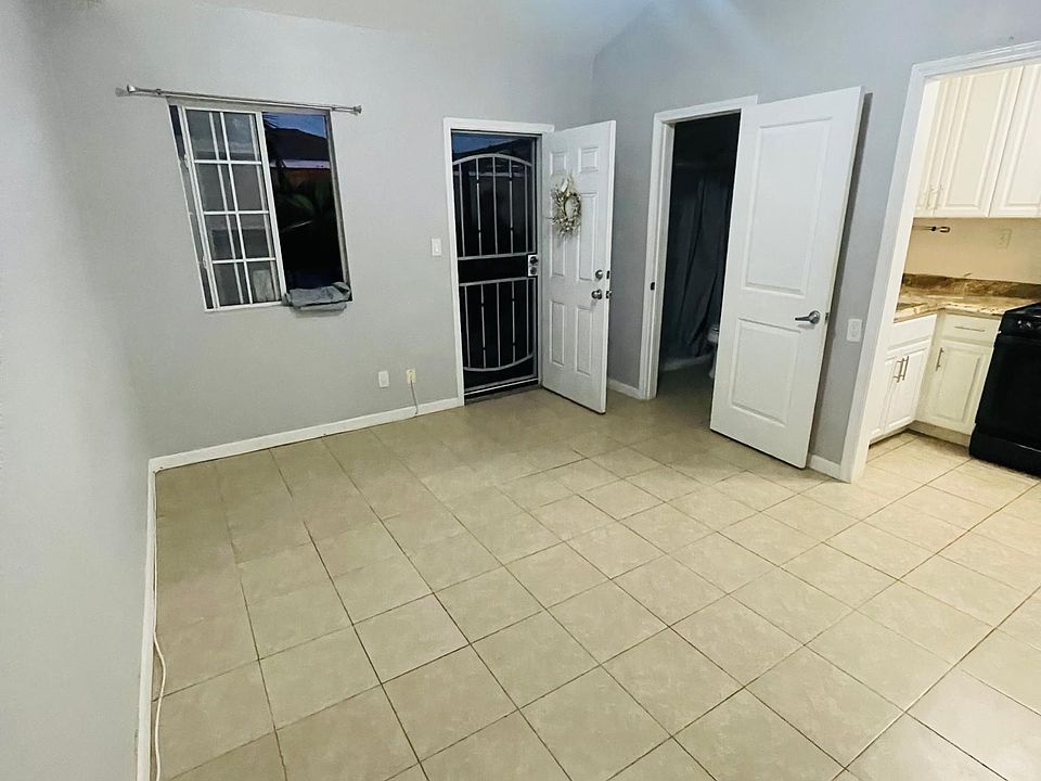 1st image of 13413 Kansas Ave #2