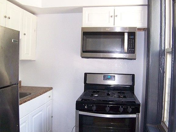 5th image of 366 E 28th St #2A