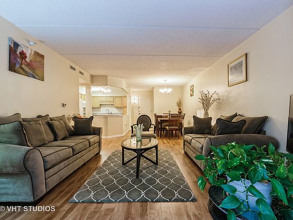 3rd image of 5105 Madison St Unit 207
