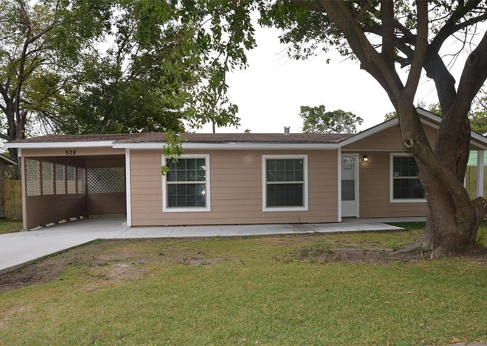 1st image of 528 Cresthill Dr