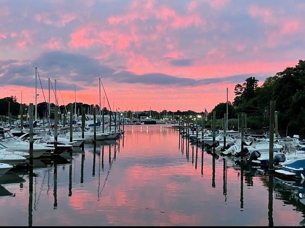 27 Dock Rd, Milford, CT 06460