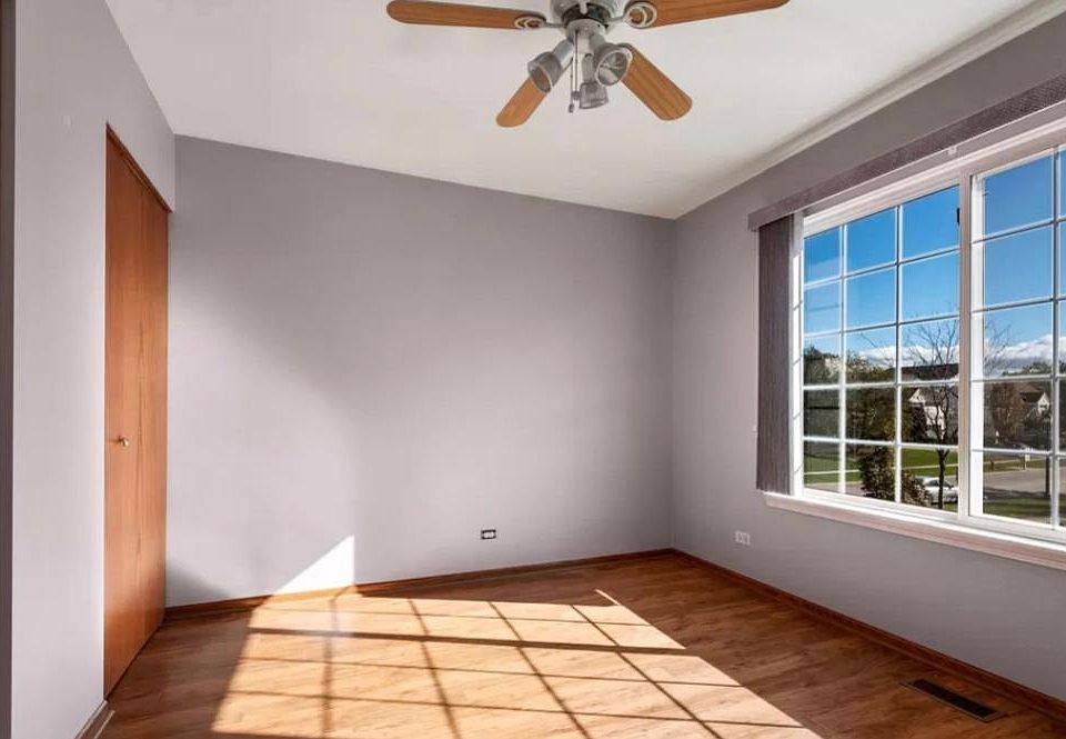1st image of 562 S Rosehall Ln #562