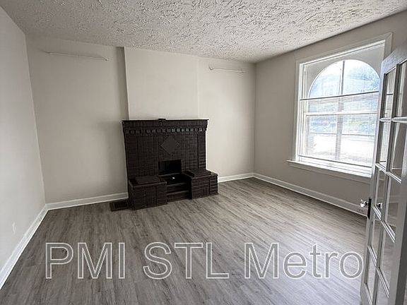2nd image of 4037-4039 Enright Ave