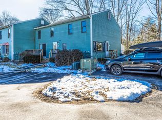 511 Piscassic St, Newmarket, NH 03857