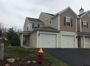 214 Linden Ct, Amsterdam, NY 12010