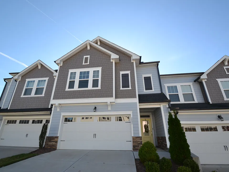 2005 Rooster Spur Ct