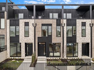 112 Burrows St, Pittsburgh, PA 15213