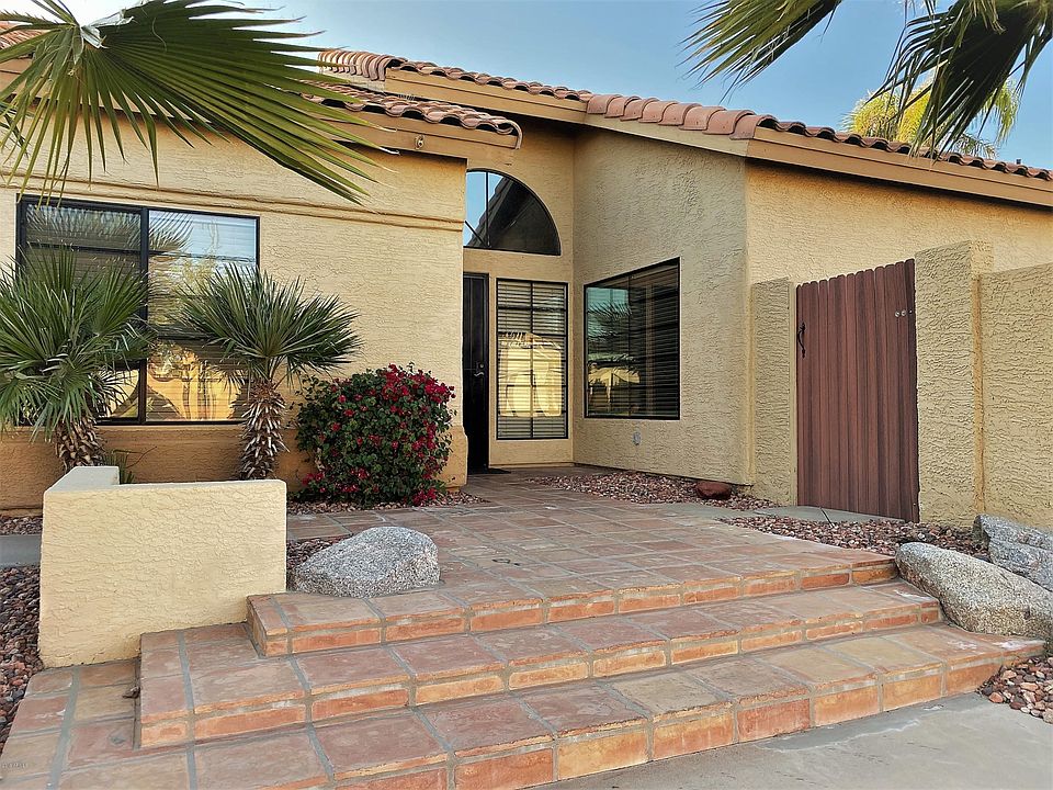 Exterior Entry