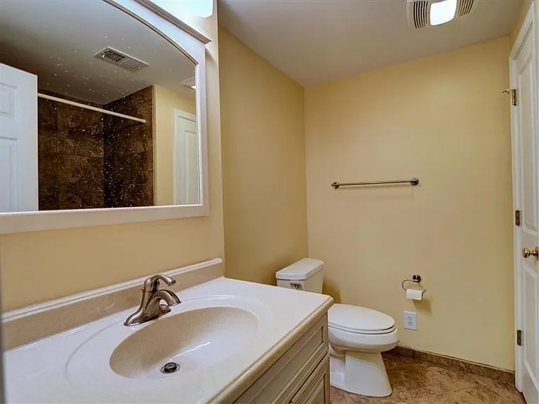 515 Mellbrook Ln — Photo 44