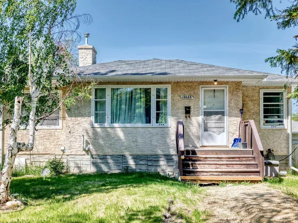 10958 65th Ave NW, Edmonton, AB T6H 4R6
