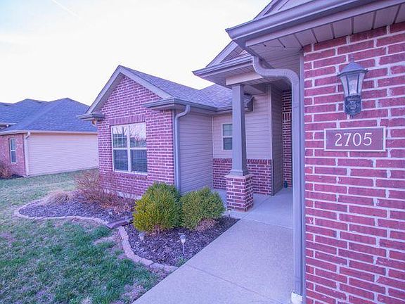 2nd image of 2705 Iron Gate Dr