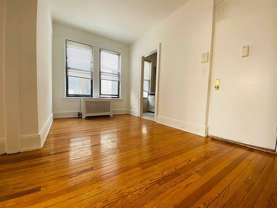 1st image of 31-76 35th St #3