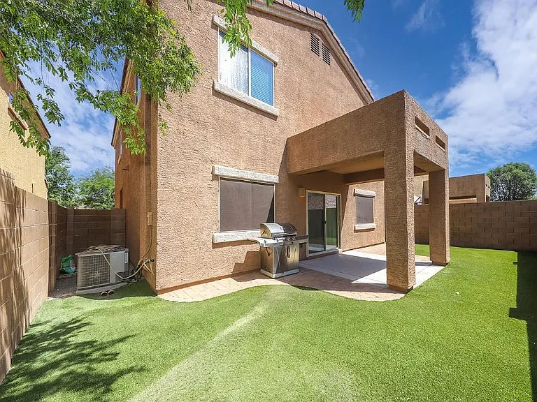 8754 N Mugho Pine Trl — Photo 8