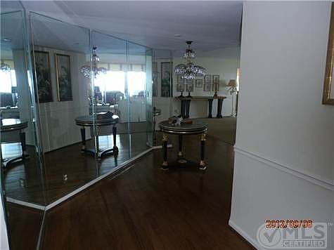 5th image of 5200 N Ocean Dr APT 18C