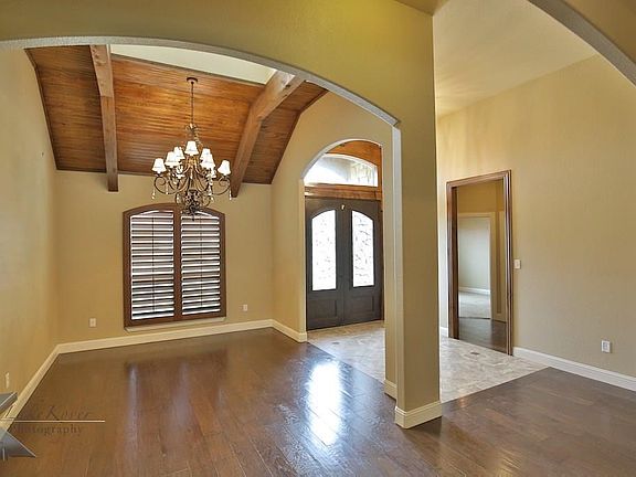 4th image of 2341 Lynbrook Dr
