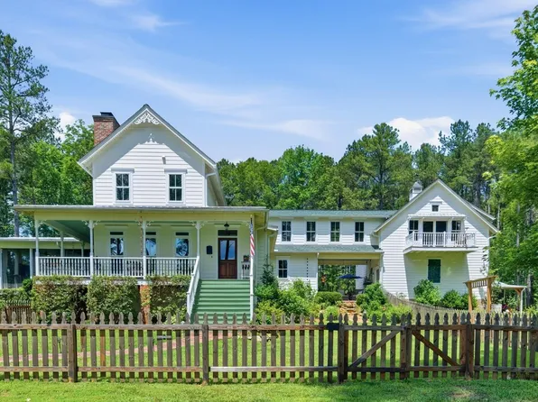 774 Running Springs Dr, Pittsboro, NC 27312