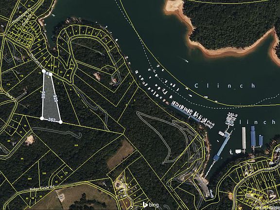 3rd image of Duncan Ln
