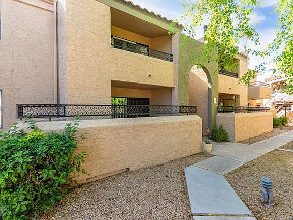 4th image of 2935 N 68th St Unit 107