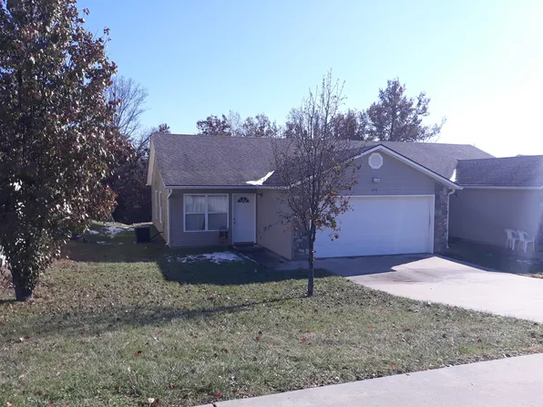 514 Elliott Ln, Knob Noster, MO 65336