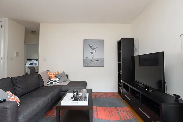 Rented by Emor Management Inc. | media 64