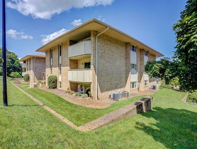 5260 Crossbow Cir UNIT 1B, Roanoke, VA, 24018