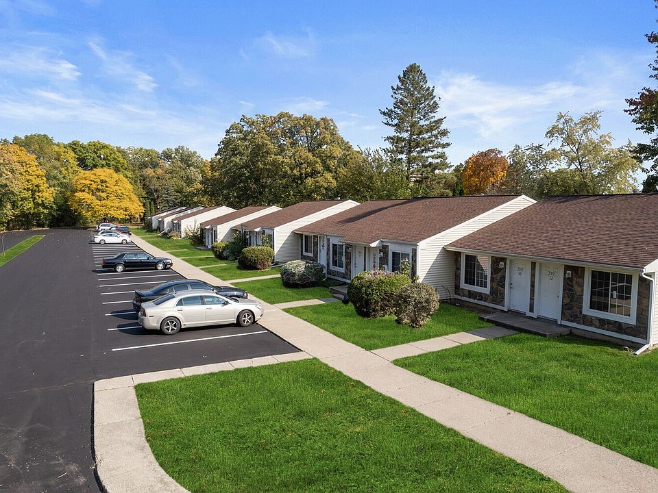 Capitol Village Lansing, MI 315 E Edgewood Blvd Lansing, MI