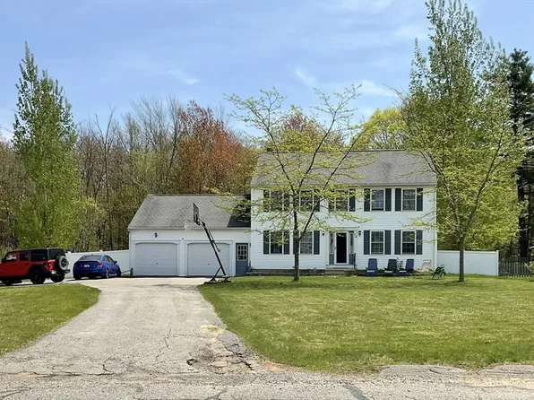13 Minuteman Dr, Templeton, MA 01468