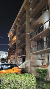 16751 NE 9th Ave APT 308, North Miami Beach, FL, 33162
