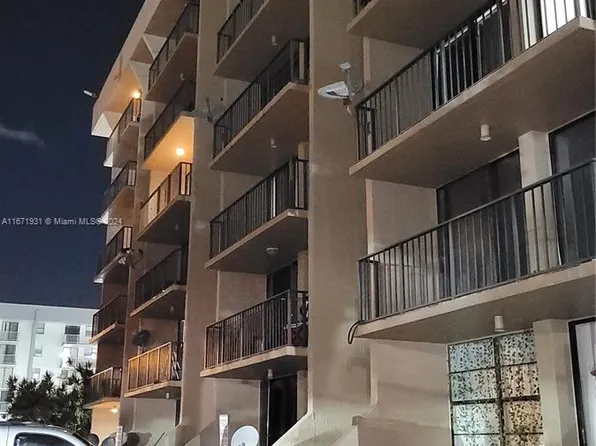 16751 NE 9th Ave APT 308, North Miami Beach, FL 33162