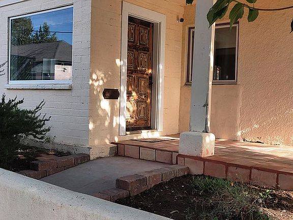 2nd image of 900 W 7th St