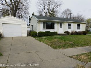 5700 Pheasant Ave, Lansing, MI 48911