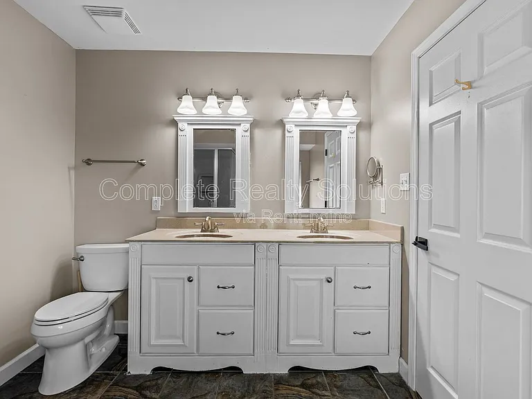 16610 Green Needle Ct — Photo 47
